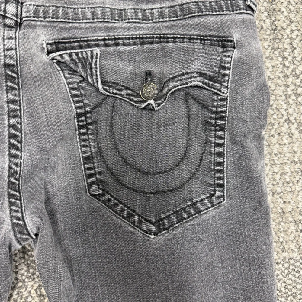 True Religion Ricky Relaxed Straight Jeans Mens 42 Rinse Black Faded Flap Pocket